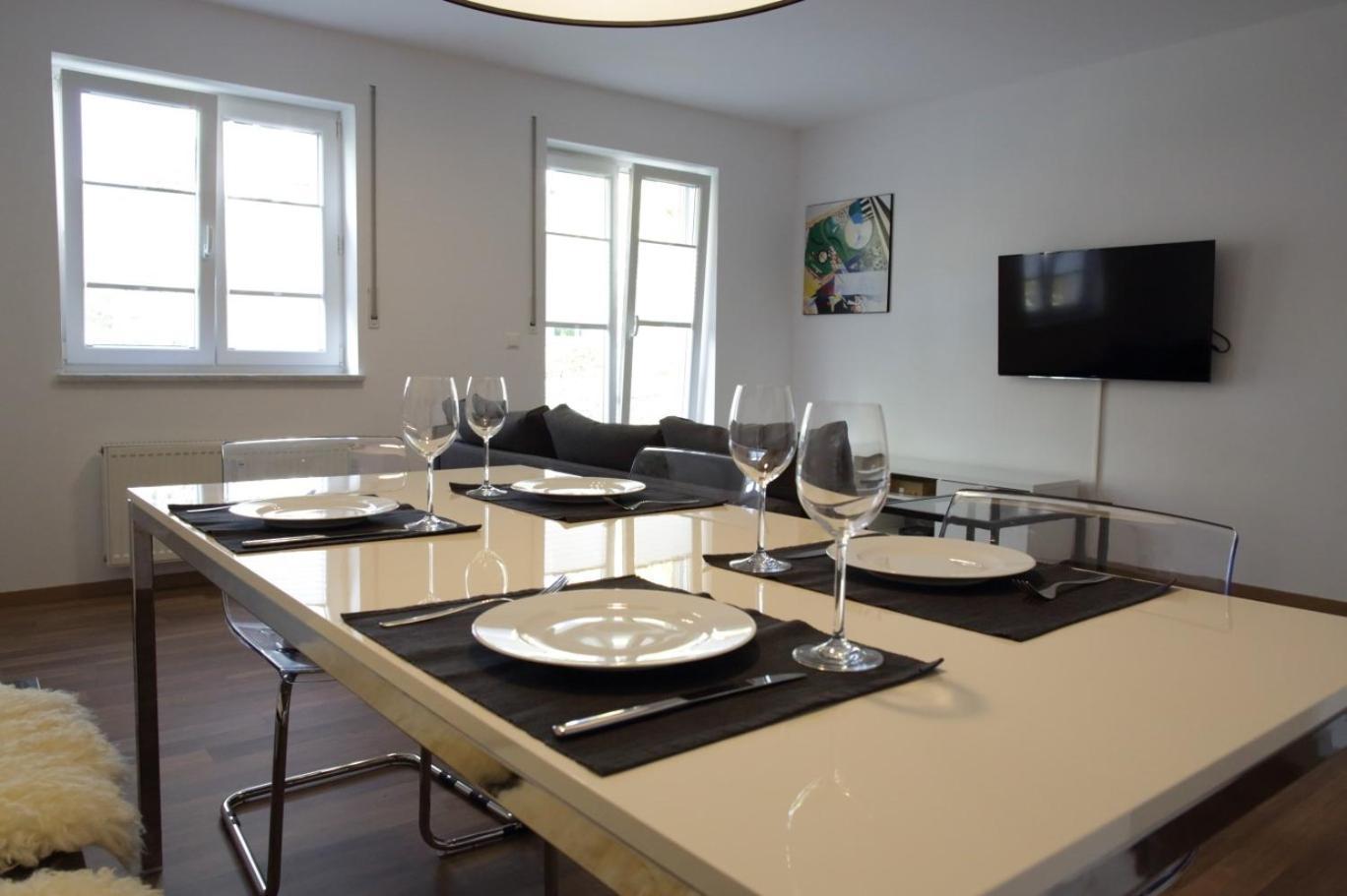 Traumwohnung Am Altstadtrand เรเกนส์บวร์ก ภายนอก รูปภาพ